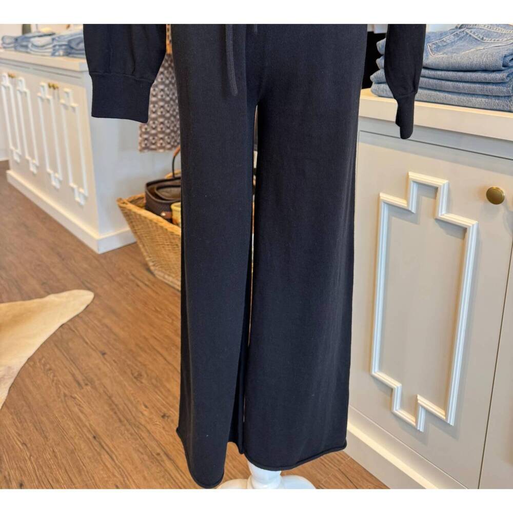 NEW ARCHER CASHMERE women's asher wide leg crop pants in black